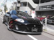 ジャガー　XKR　ジャガーj-completeカスタム